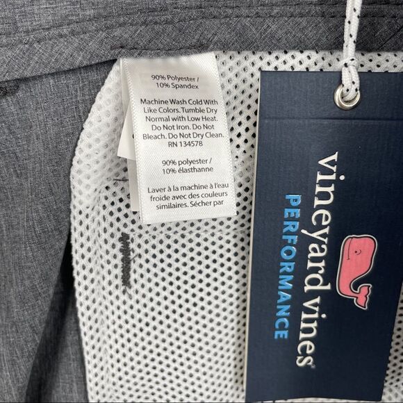 Vineyard Vines Performance Breaker Men Short NWT 52B - Picture 11 of 13